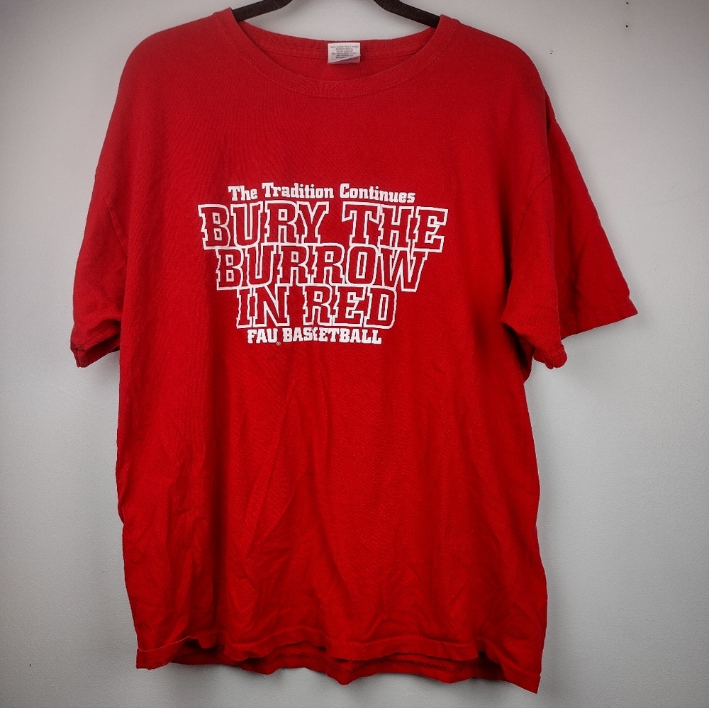 FAU Basketball Tee